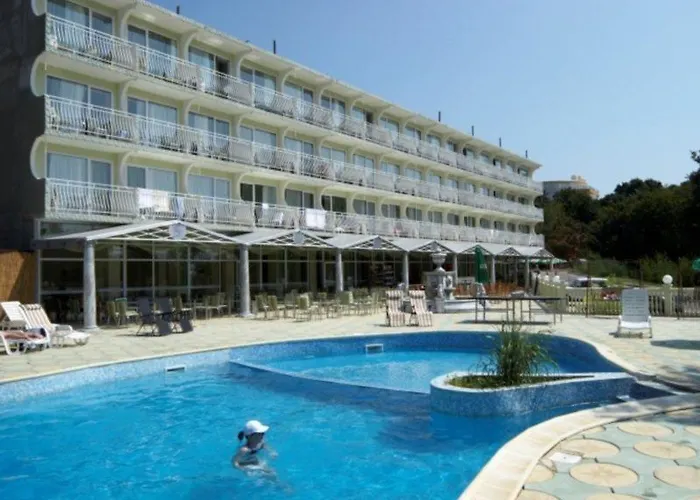 ホテル Dana Palace