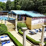 Dana Palace فندق 3*