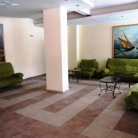 Dana Palace Hotell 3*