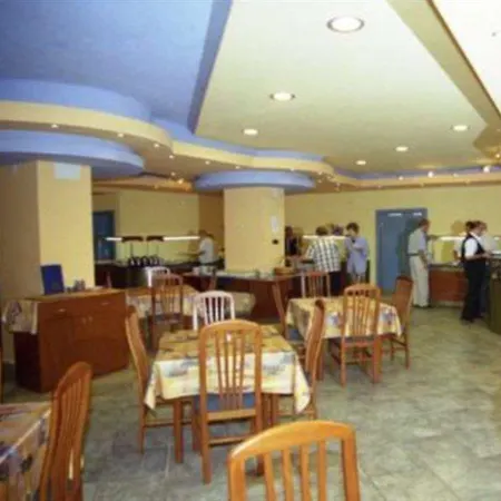 Hotell Dana Palace 3*