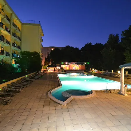 Dana Palace Hotell 3*